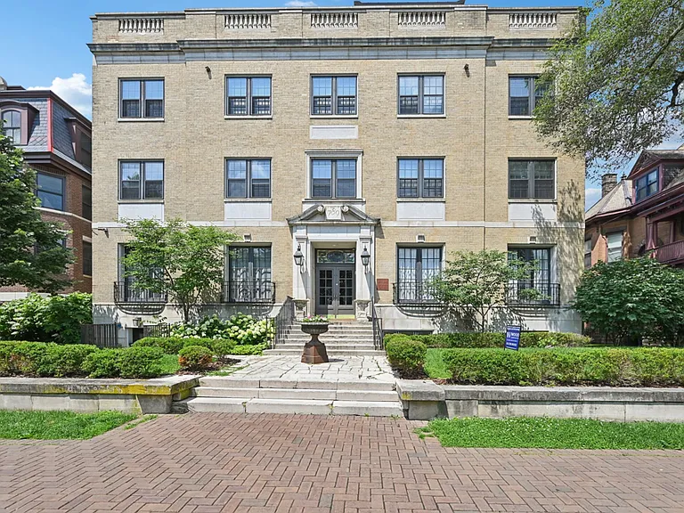The Dennison — Photo 12