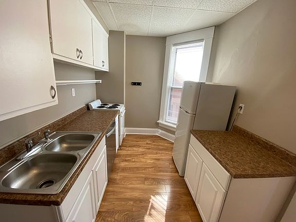 5th image of 1260 Neil Ave APT 2A