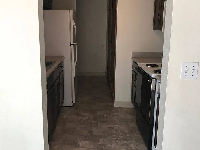 1301 W 112th Ave #D — Photo 3