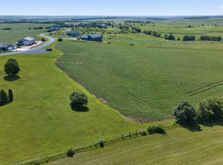 11 Panorama Rd, Belleville, WI 53508