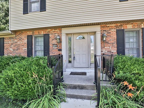 3rd image of 798 Carini Ln