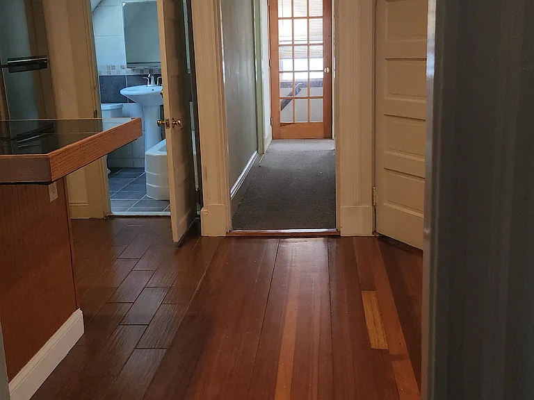 47 Webster St — Photo 3