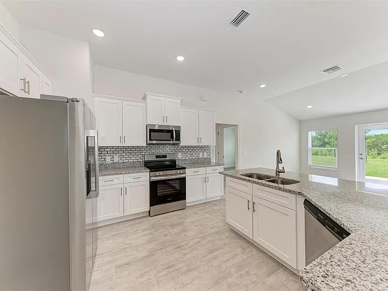 2680 Averland Loop — Photo 11