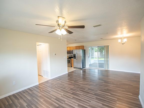 3rd image of 236 Coronada Blvd