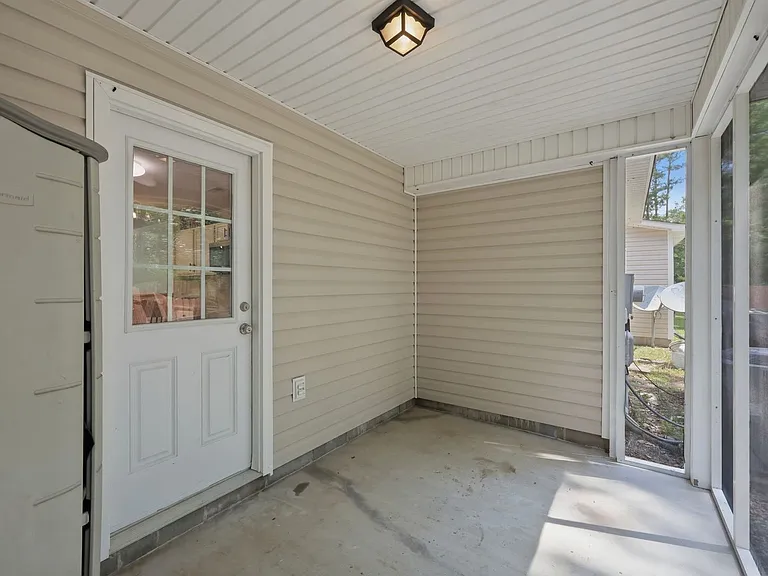 1404 Old Folkstone Rd #7 — Photo 28