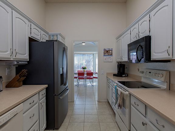 4th image of 18402 N Zephyr Ct