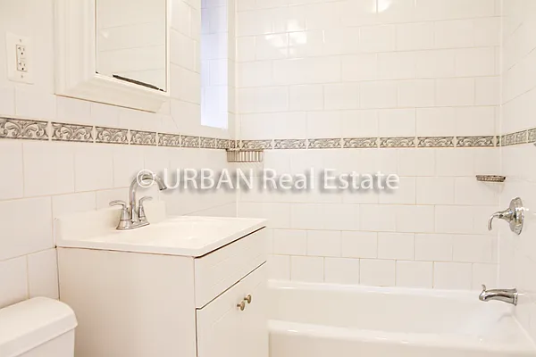 Rented by Urban Real Estate Inc | media 29