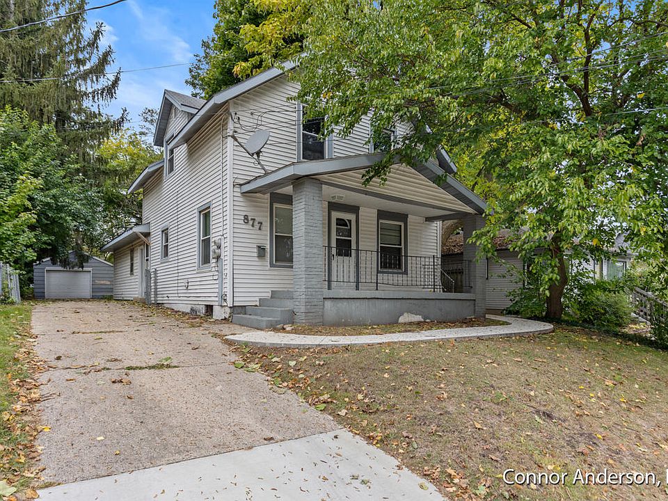 1st image of 877 Diamond Ave NE