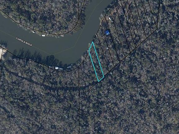 2nd image of 2377 Chipola Riv