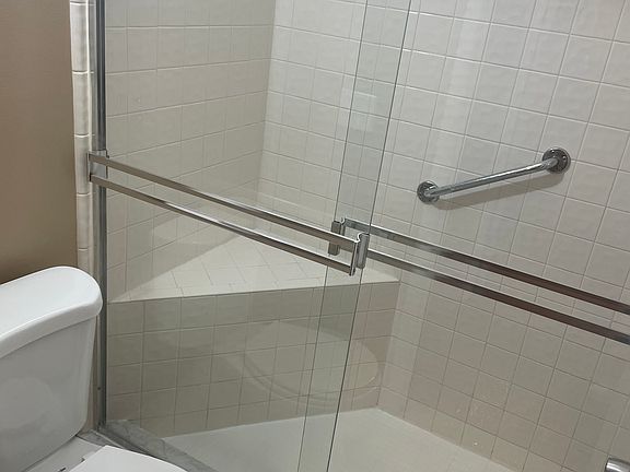 3rd image of 27840 Berrywood Ln Unit 9