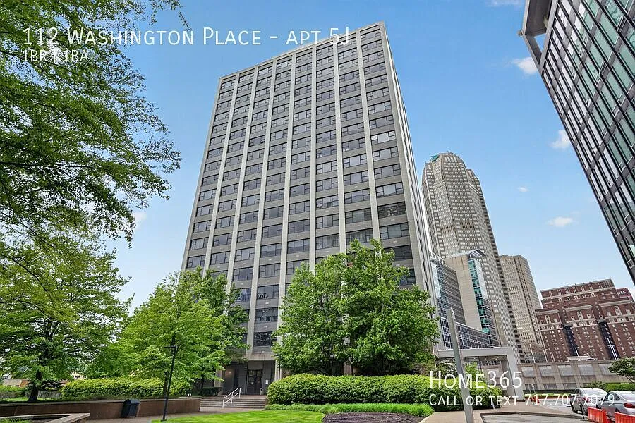 112 Washington Pl #5J