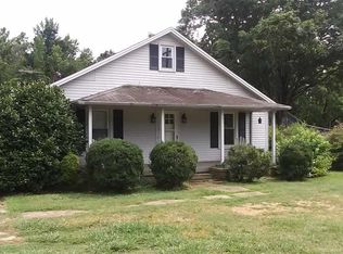 1211 S 5th St, Mebane, NC 27302