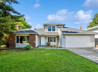 15741 NE Hancock St, Portland, OR 97230