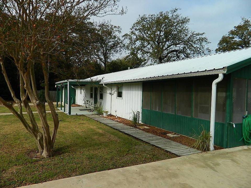 1st image of 13477 Fm 977 W