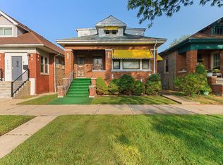 7725 S Prairie Ave, Chicago, IL 60619