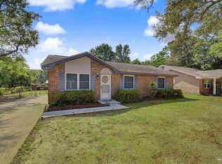 5706 Ventura Ln, Pensacola, FL 32526