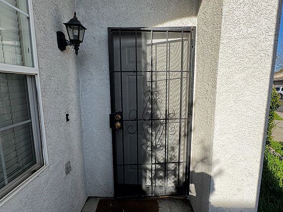 2nd image of 3739 Wild Rose Ln