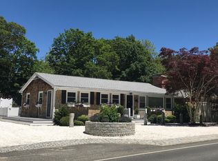 113 W Spring St, Tisbury, MA 02568