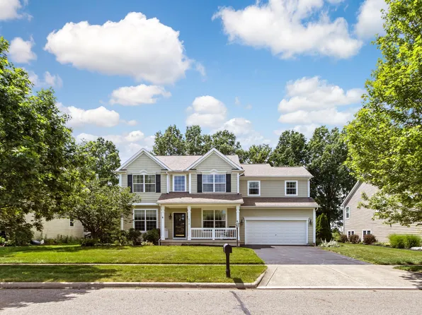 8218 Wildflower Dr, Powell, OH 43065