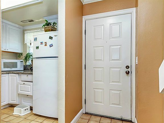 2nd image of 6395 Joaquin Murieta Ave APT D