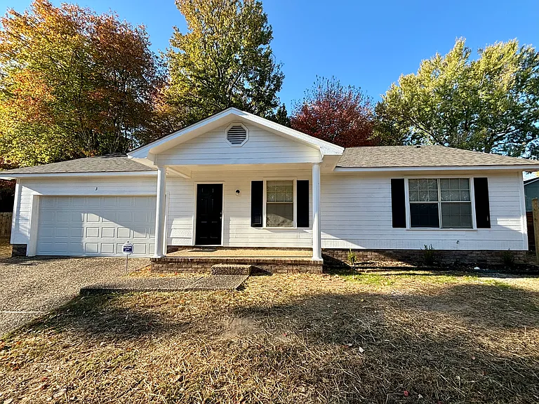 3 Eastwood Ct — Photo 1