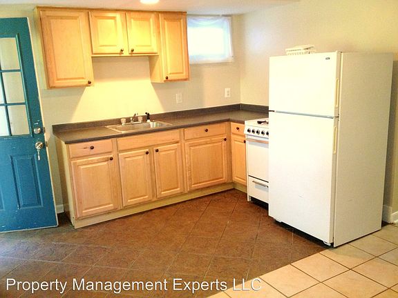 3rd image of 1505 N Pocomoke St APT 3