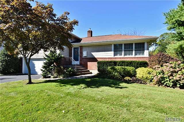 1st image of 41 Narcissus Dr