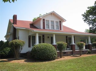 1186 Denton Rd, Denton, NC 27239