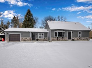 2321 W Blood Rd, East Aurora, NY 14052