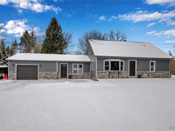 2321 W Blood Rd, East Aurora, NY 14052