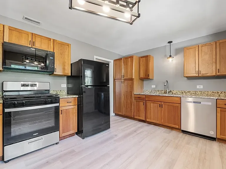 407 Keepataw Dr — Photo 6