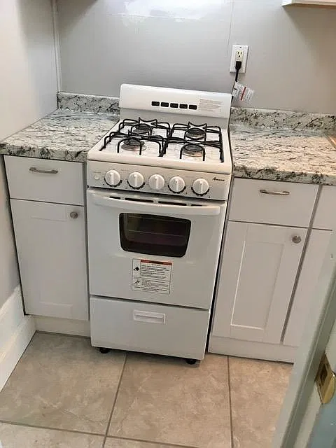 Brand new gas stove