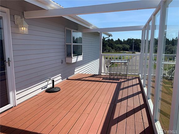 5th image of 771 Ocean Shores Blvd NW