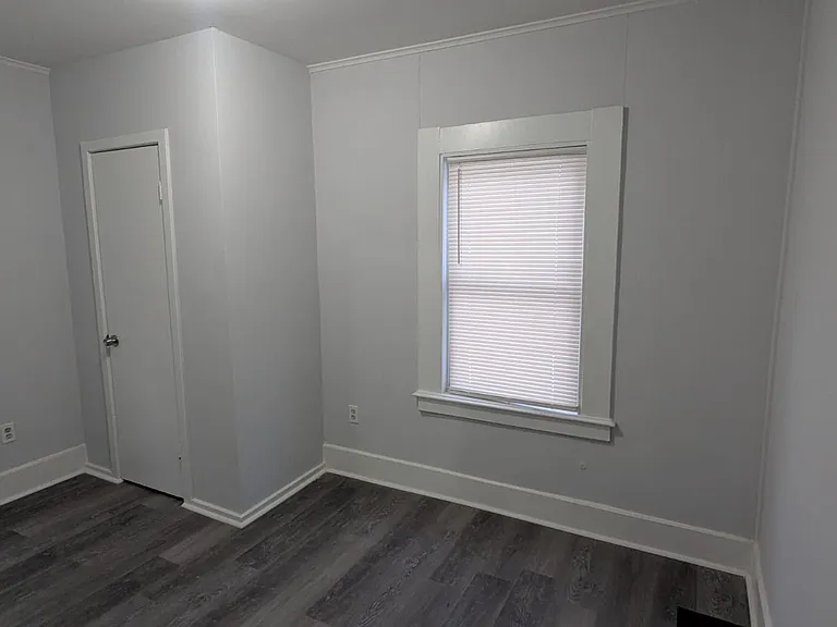 165 Starr St #2A — Photo 12