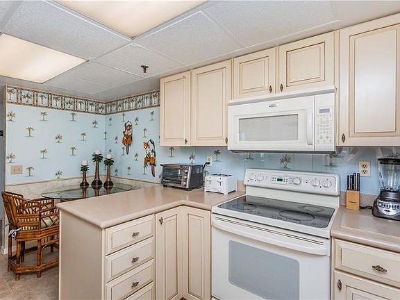 4th image of 6322 Palma Del Mar Blvd S APT 1005