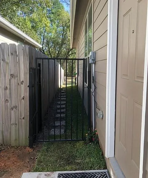 11416 Underwood St — Photo 28