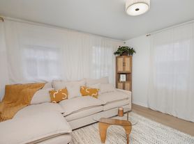 1783 Ridgewood Dr NE