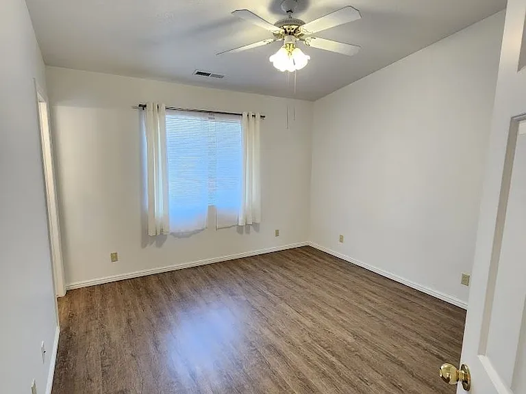 1040 N 1300 W #79 — Photo 13
