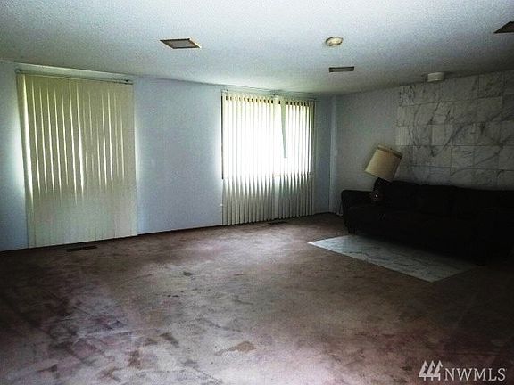 5th image of 1205 S 200th St