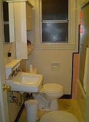 4th image of 921 S 11th St