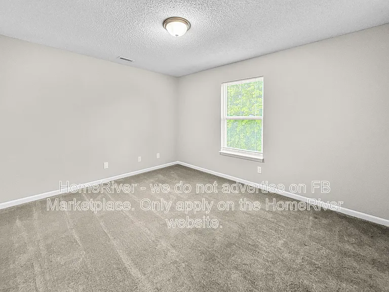 10940 Daylight Dr — Photo 15