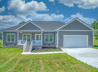 170 Deer View Dr, Sparta, TN 38583
