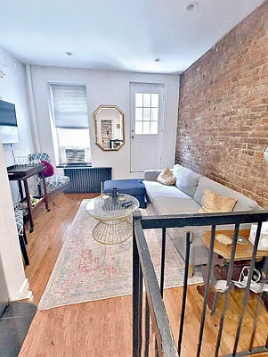 Rented by Platinum Properties | media 20