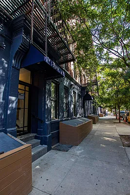 Rented by Bold Marketing | media 14