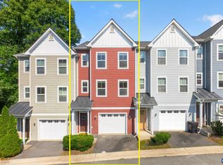 103 Longwood Dr #B, Charlottesville, VA 22911