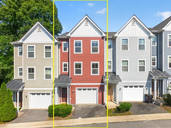 103 Longwood Dr #B, Charlottesville, VA 22911