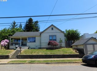 621 C St, Myrtle Point, OR 97458