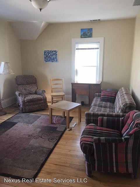 1st image of 253 Humboldt Ave N #2