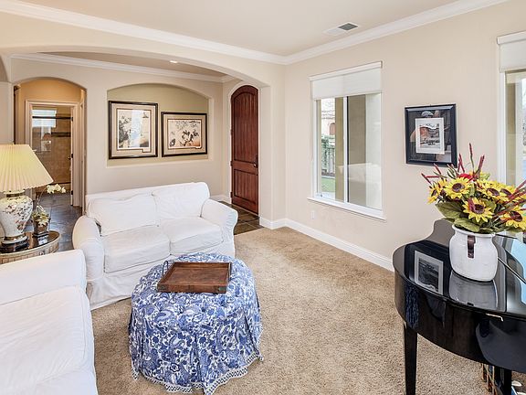 4th image of 116 Ivory Ct