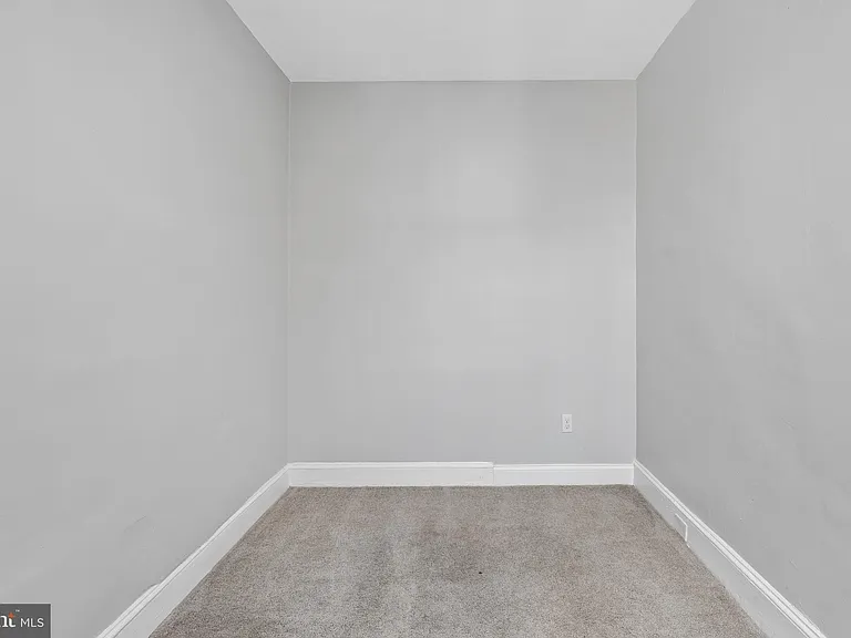 3348 Kip St — Photo 18